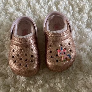 Size 9 glittery crocs